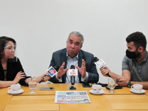 Luis Martínez cuenta con el respaldo de la Alianza Democrática