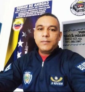 Héctor Alejandro Nieves de 43 años funcionario activo del C.P.N.B