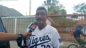 El padre de Miguel Cabrera “orgulloso como papá y como venezolano”. Foto Yirvis Vásquez (2)