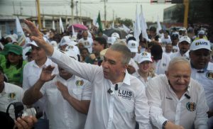 Luis Eduardo Martínez recorrió sectores de la entidad para llevar un mensaje de cambio y esperanza