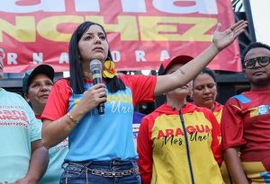 Sánchez realizó un recorrido por varios municipios en la jornada de inicio de campaña