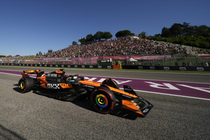 El piloto australiano va hoy por la pole en el GP de Emilia-Romaña. Foto AP