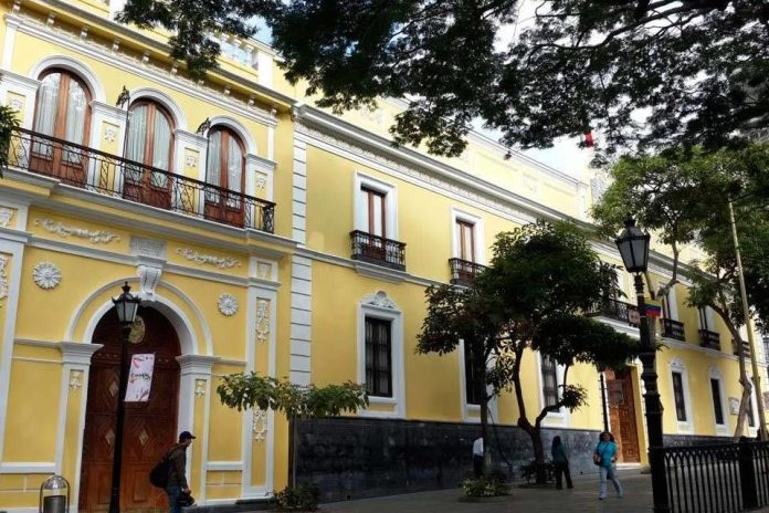 En el comunicado de la Cancillería, reafirmaron que el 25 de mayo van a elegir al gobernador de la Guyana Esequiba