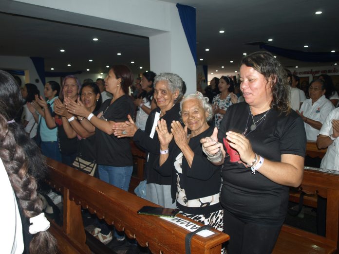 Muchas serán celebradas con eucaristías. Foto Rodolfo Gamarra