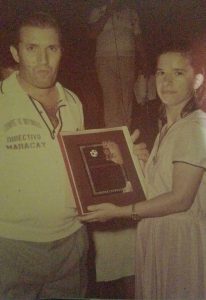 Premio del señor Laurentino Da Costa por jugar fútbol en la Casa Portuguesa