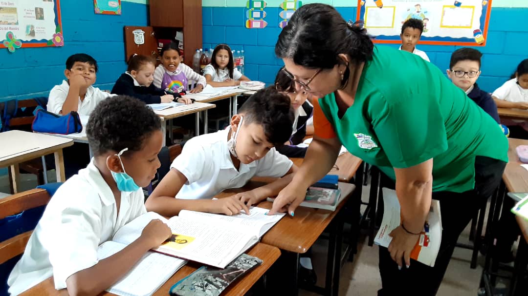 Foto 2 El currículo debe responder a las exigencias futuras sin perder de vista la calidad educativa