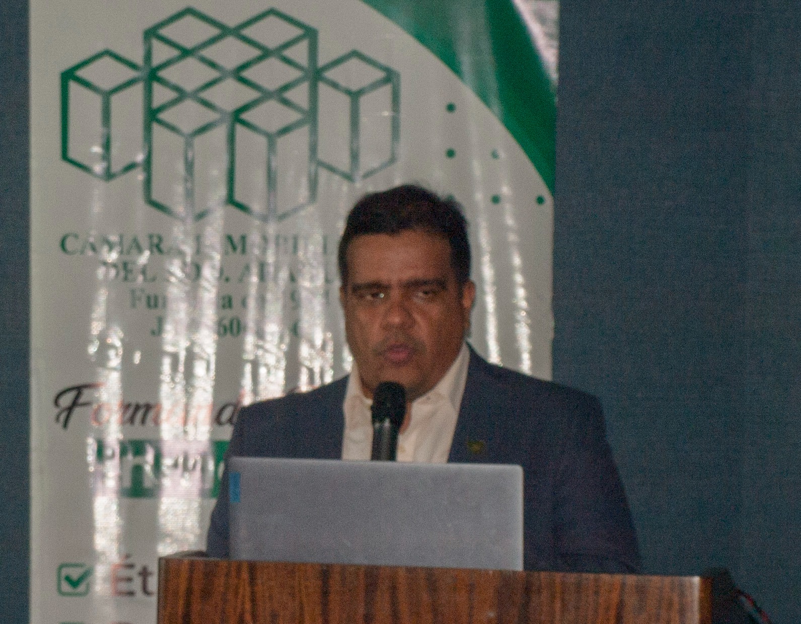 Walter González, señaló un panorama optimista para finales del 2025